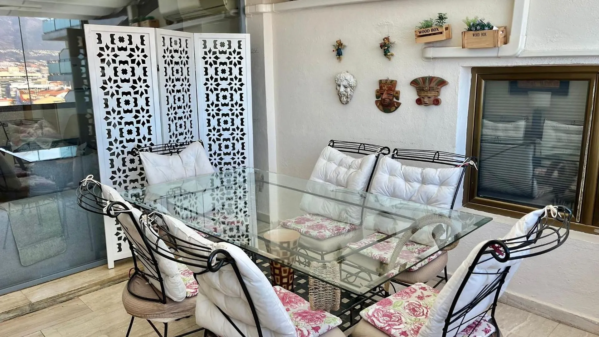 Solana Florida Seafront Apartment Fuengirola Spain